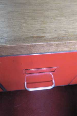 laque-rouge-miniature