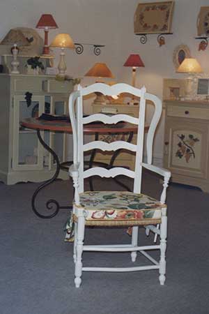 decoration-chaise-la-maison-de-cerise-miniature