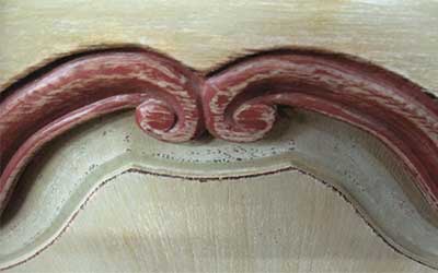patine-detail-sur-porte-miniature